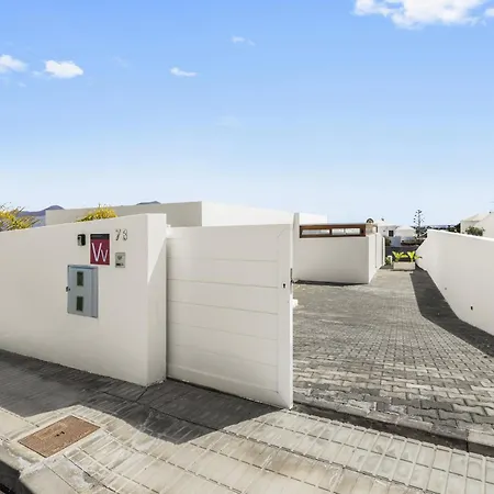 Altos Aloe 7b By Escape * Playa Blanca (Lanzarote)